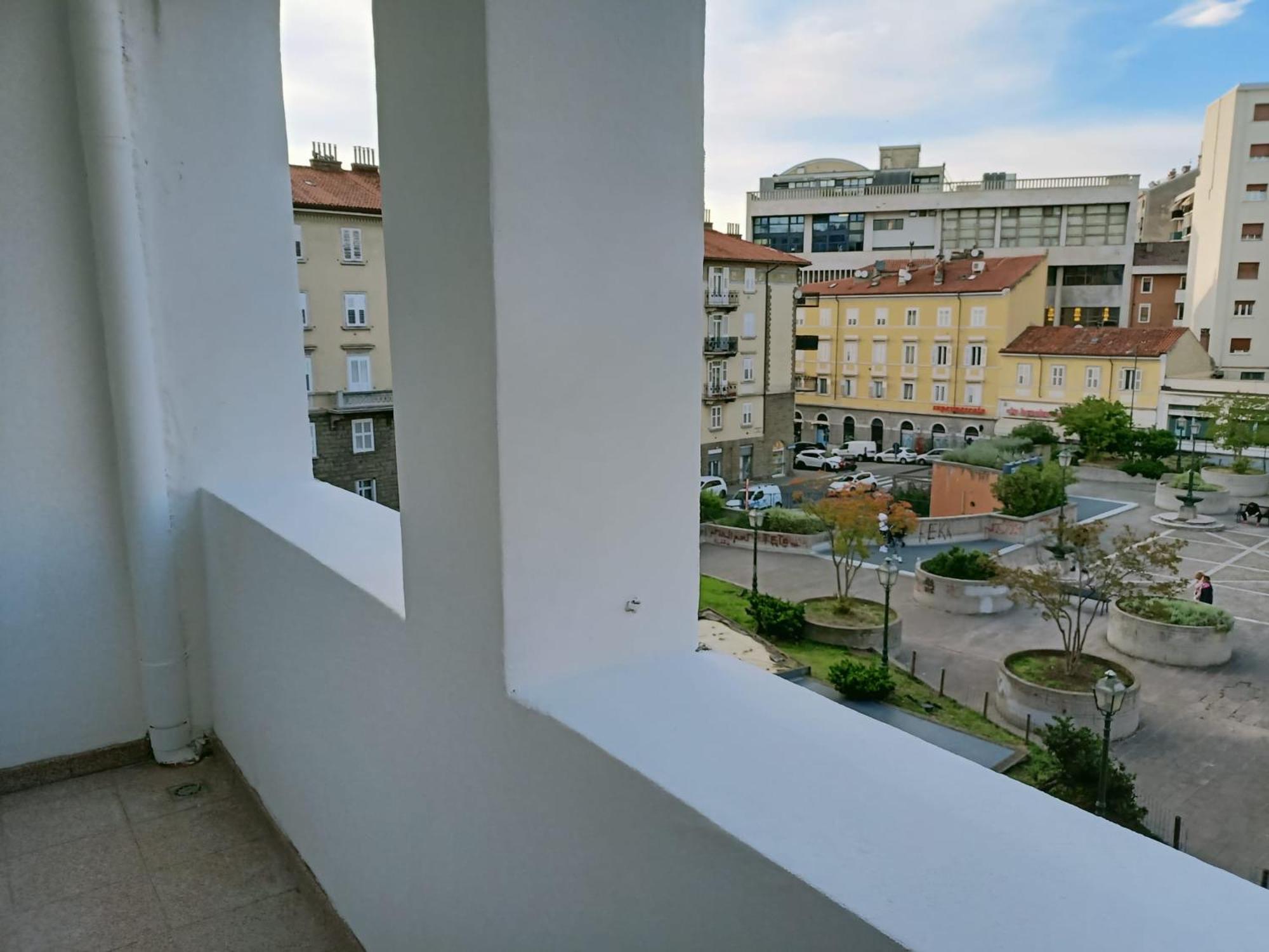 Ferienwohnung Casa Perugino Triest Exterior foto